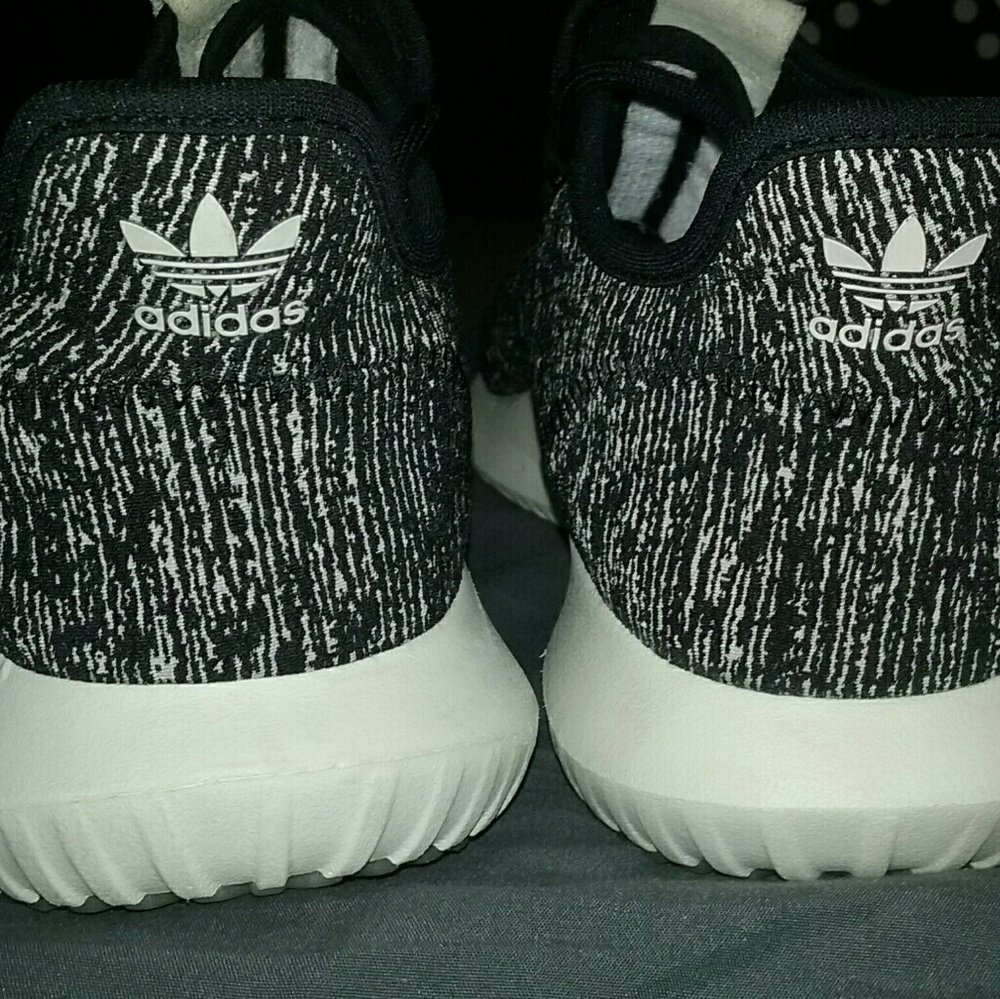 Adidas Tubular W Size 8.5